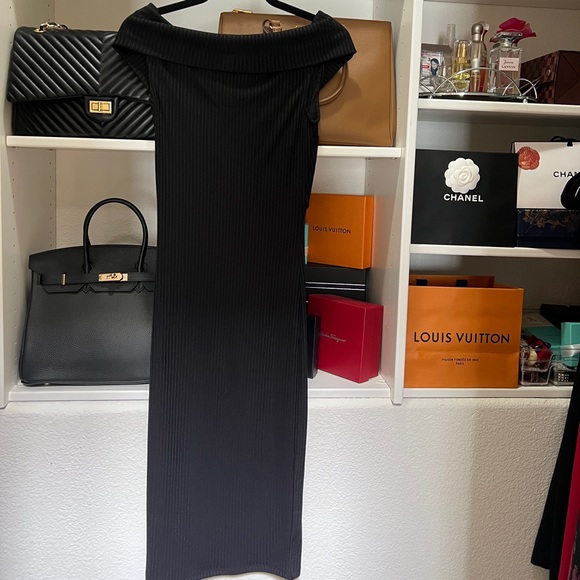 Michael Kors slimming bodycon dress. New with tag - Picture 6 of 7